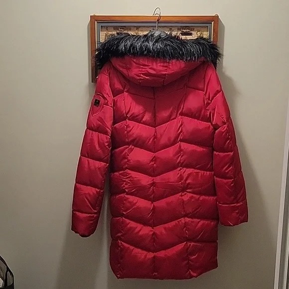 Winter coat - Picture 3 of 4